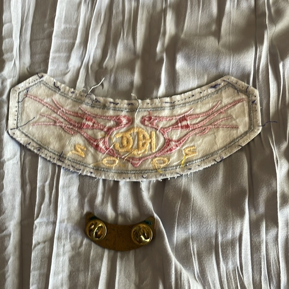 Harley 2002 patch and pin - Picture 5 of 6